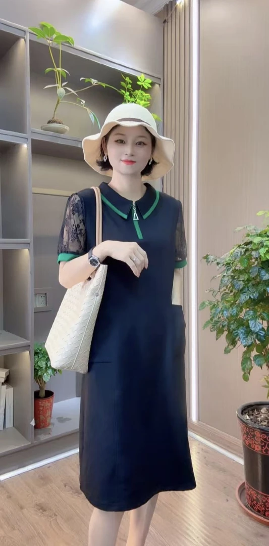 夏季薄款时尚Polo领时尚显瘦半拉链连衣裙9921