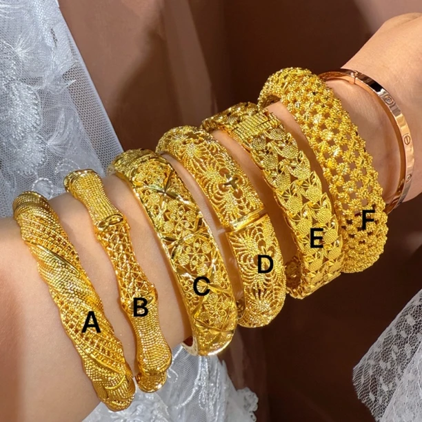 非金属材质金色手镯龙凤褂配饰中式手镯金色手镯新娘配饰