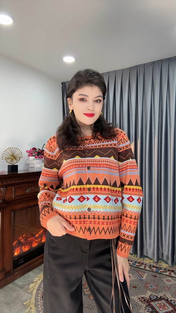 时尚复古冬季宽松新款毛衣