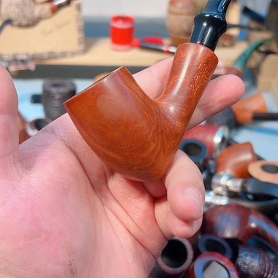 大*熊意大利石楠木手工烟斗一款