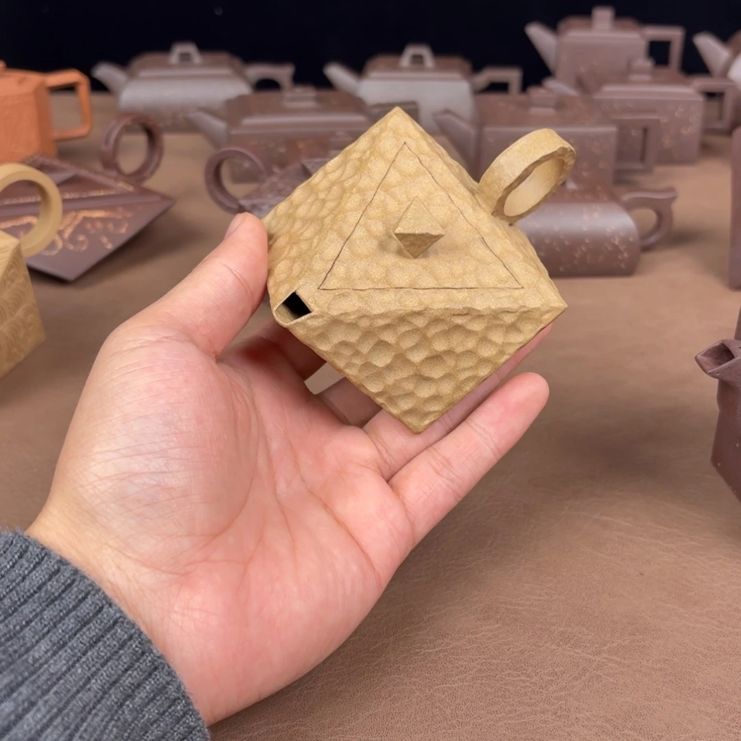 用***0茶壶紫砂全手工八方玲珑80cc段泥