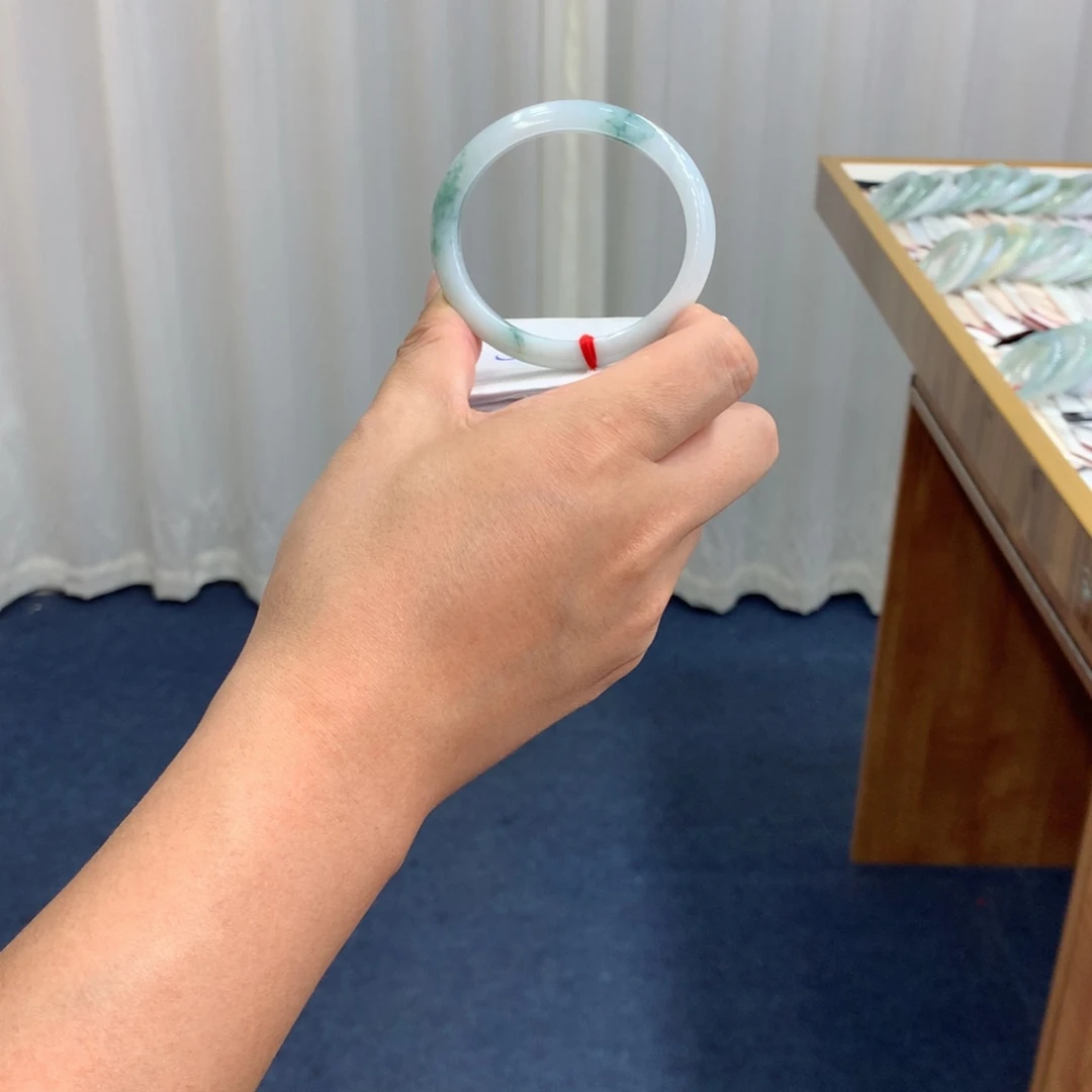 未镶嵌手镯翡翠七天无理由