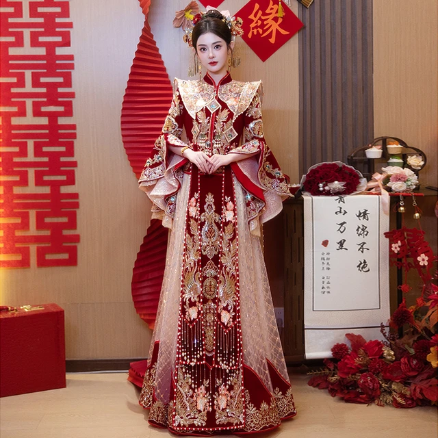 秀禾服婚服2025新款新娘凤冠霞帔丝绒重工高端中式出阁嫁衣龙凤褂