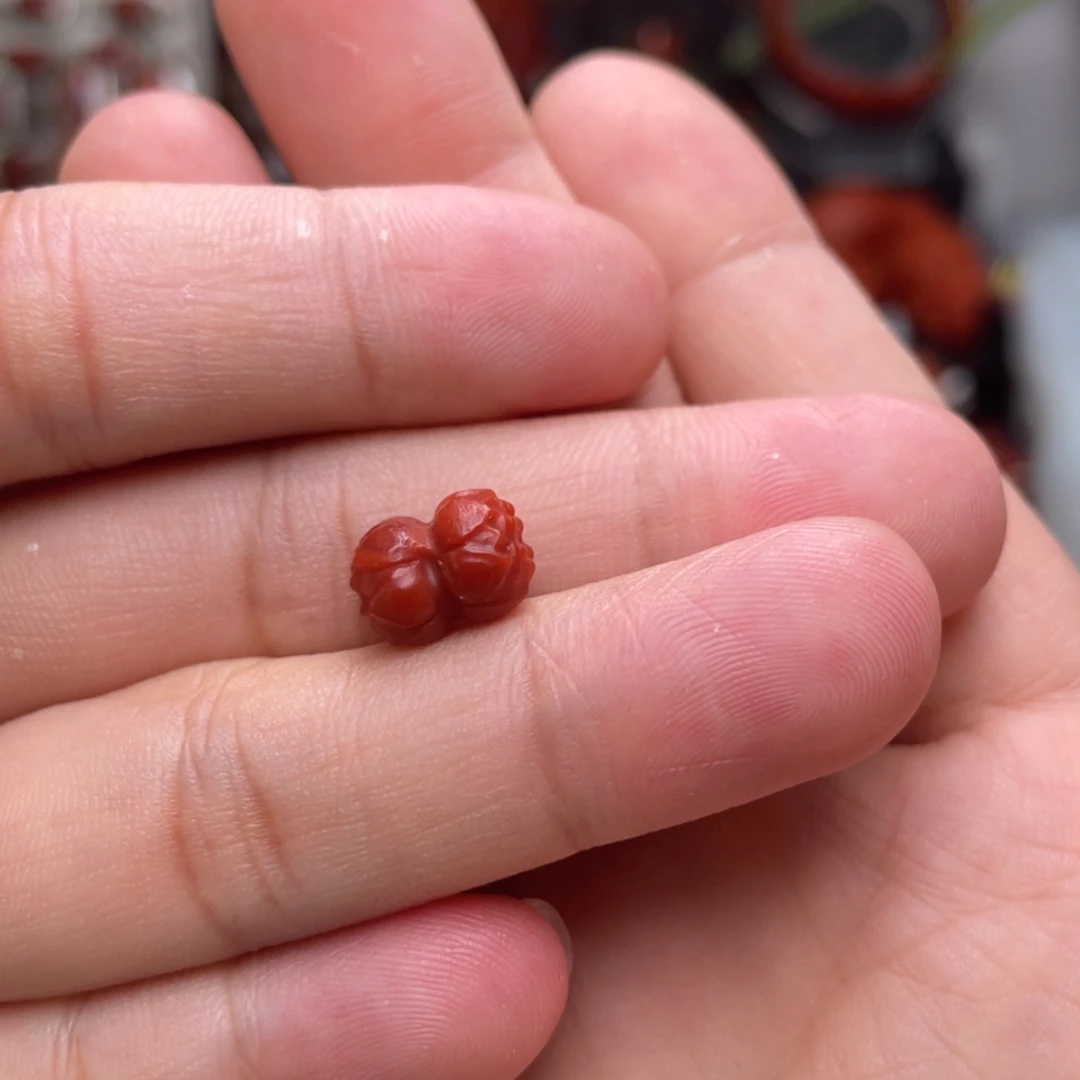 【闪购商品】未镶嵌并蒂莲8mm南红玛瑙