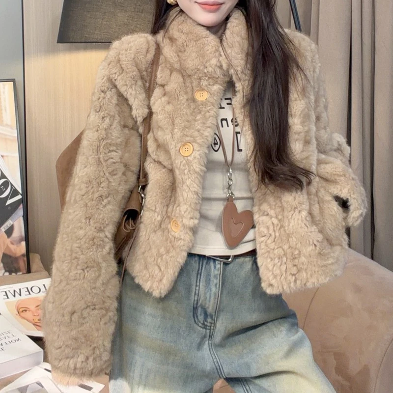 新款休闲随性简约潮流2025冬季日常穿搭减龄松弛有氛围短外套女装