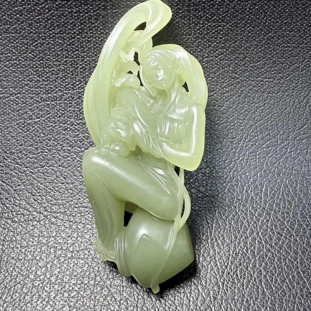 手把件玉美人摆件