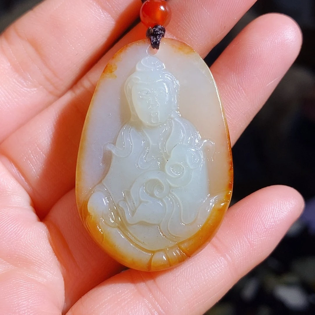 和田玉颈饰未镶嵌