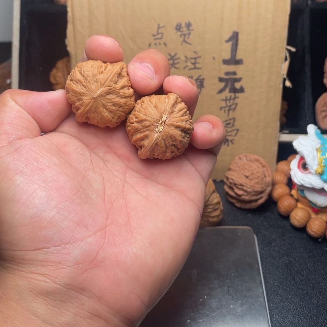 文玩核桃吊坠37铁锤