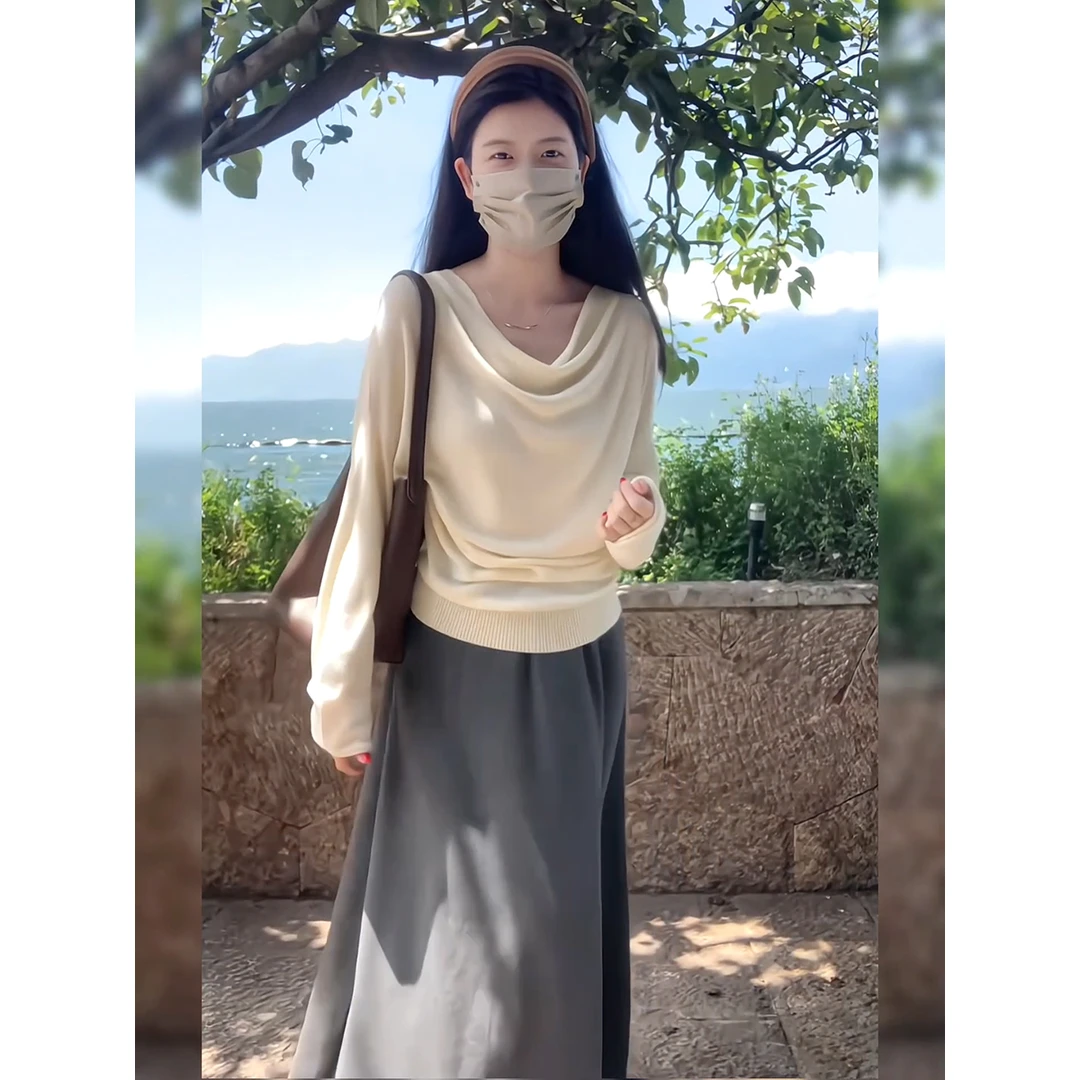 高级感荡领斜肩一字肩显瘦针织衫女2025年秋季百搭温柔风减龄上衣