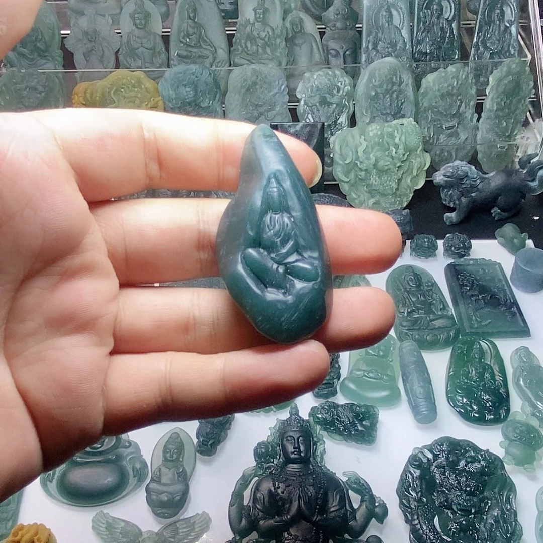 定制翡翠未镶嵌悟到