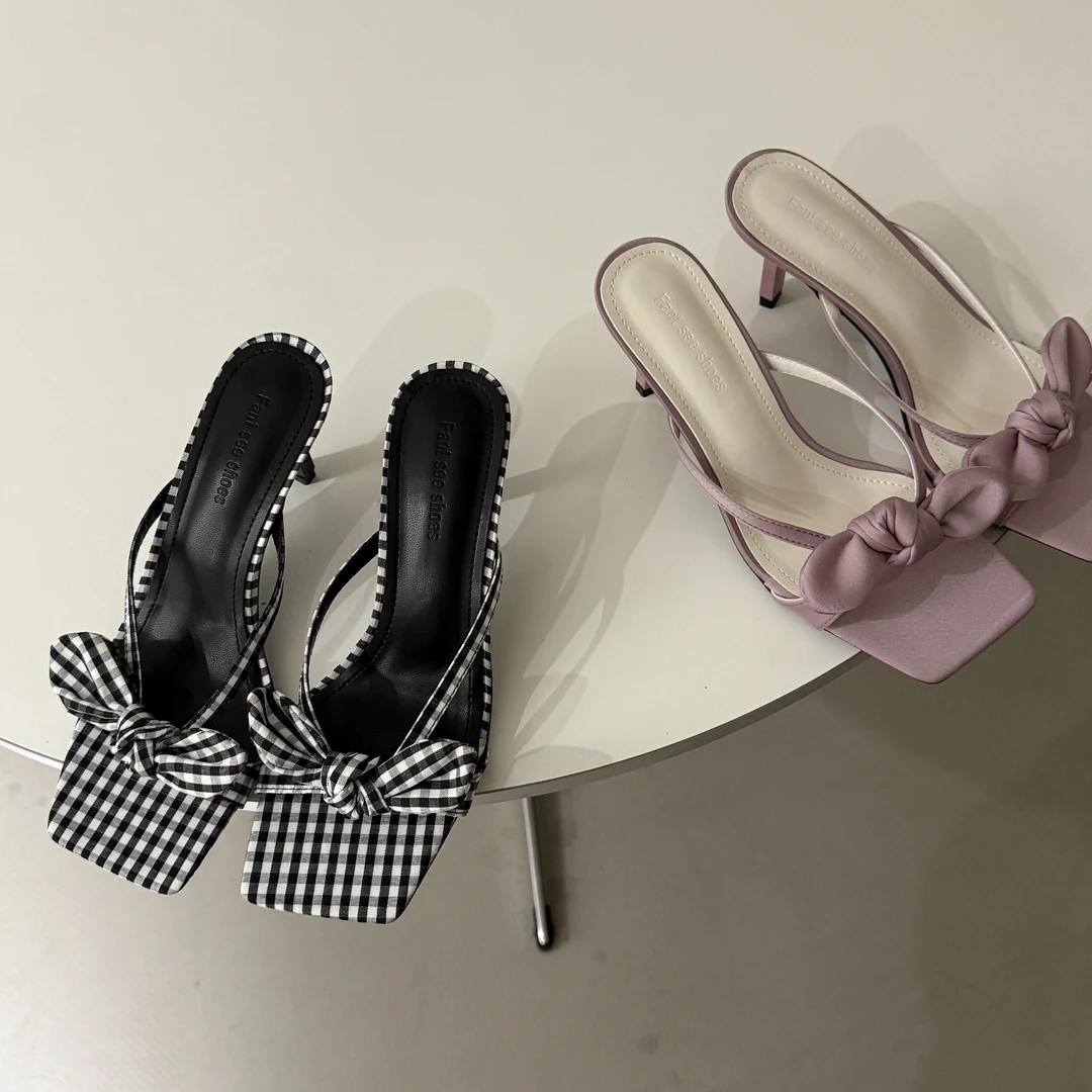 2025蝴蝶结细跟一字凉拖法式气质春夏新品百搭高跟格子方头女拖鞋