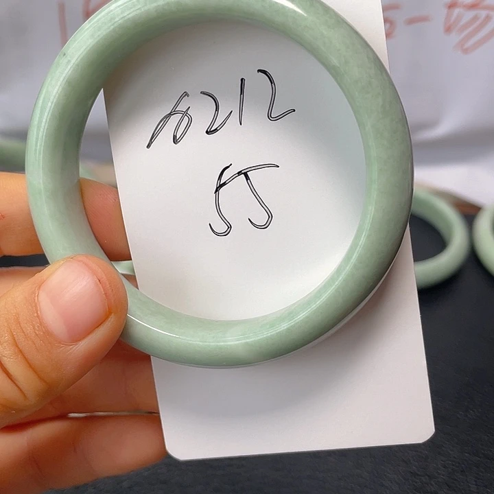 合金蛇纹石玉手镯