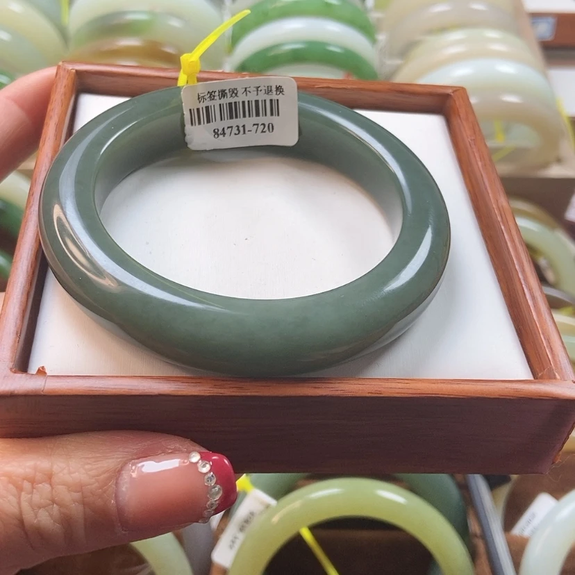 【闪购商品】和田玉手镯未镶嵌58.2