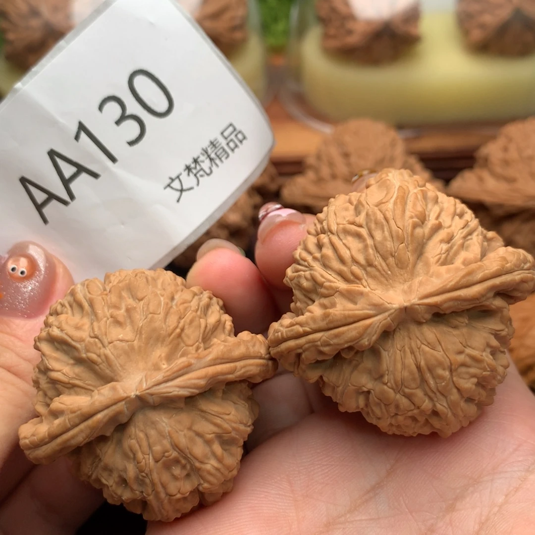 把件文玩核桃全品白狮子45
