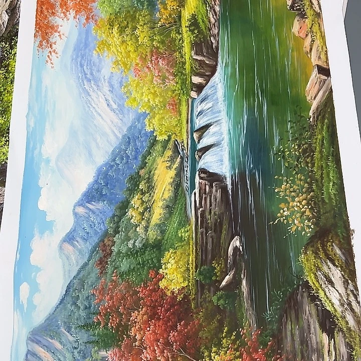 米***多油画海选一直只会嘻嘻