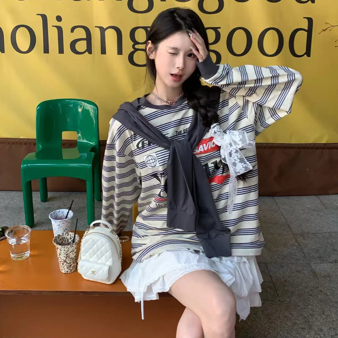 深圳出品小泉优选常规袖女长袖印花拼色韩版条纹常规款T恤