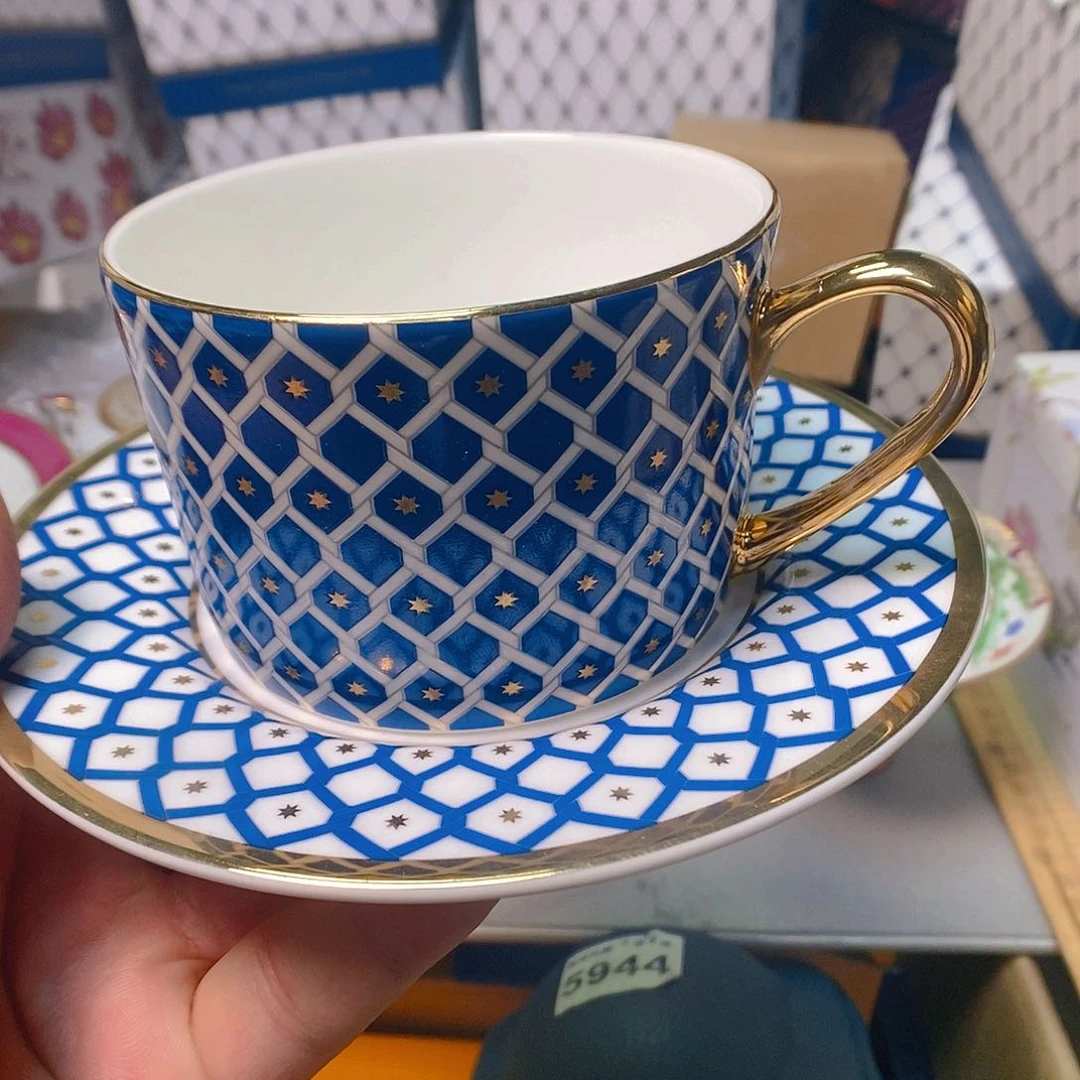 瓷片木**王开播时间每周