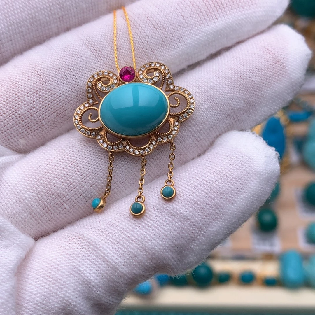 绿松石18K金镶嵌珠宝奇石