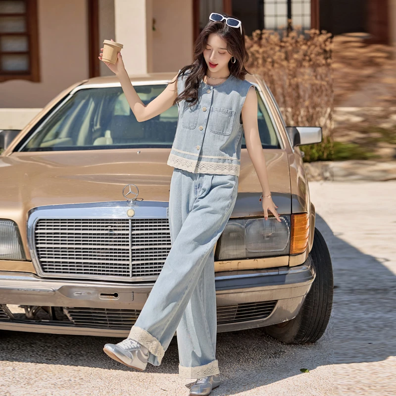 蓝色蕾丝拼接牛仔马甲小香风套装女2025夏新款高级感阔腿裤两件套