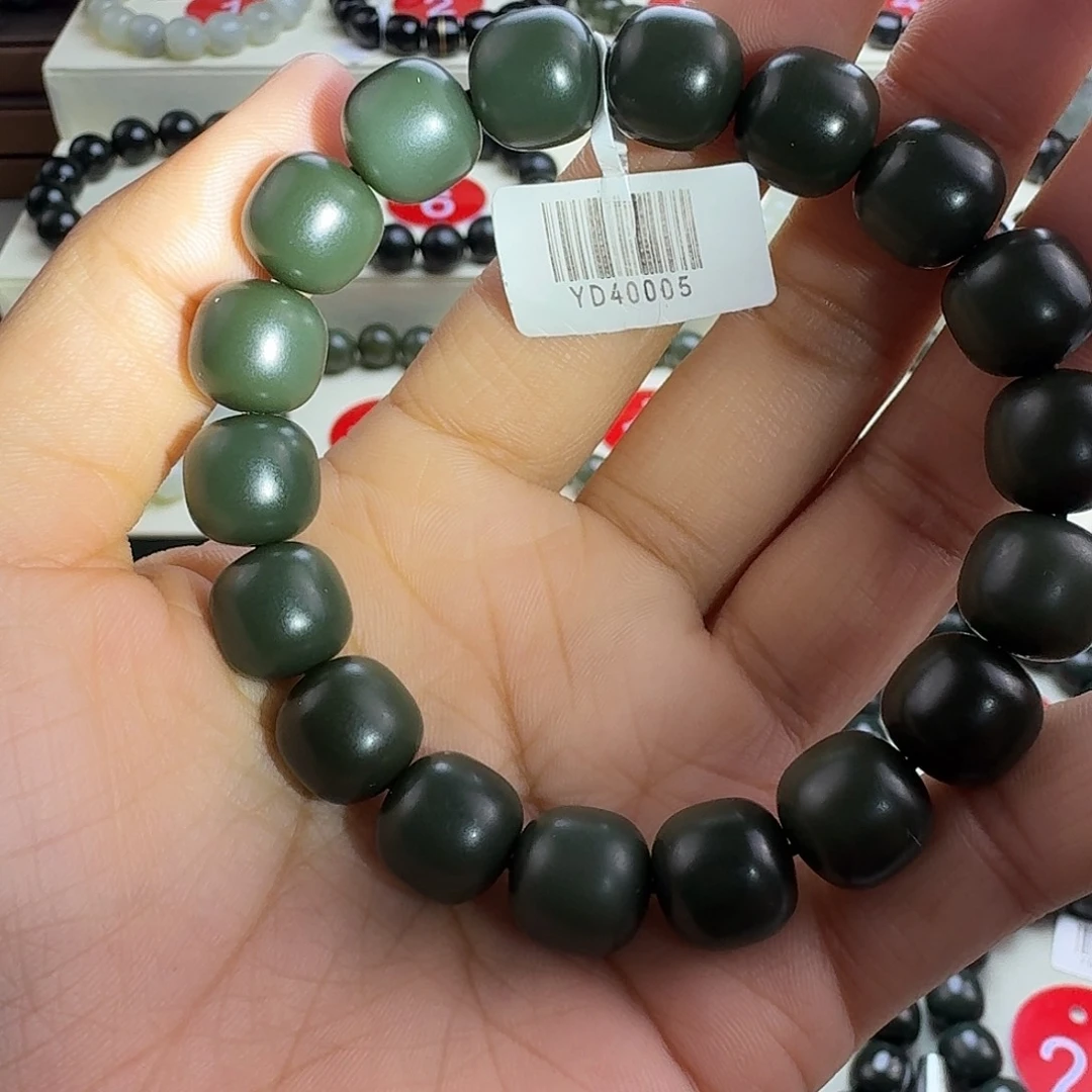 和田玉未镶嵌手串