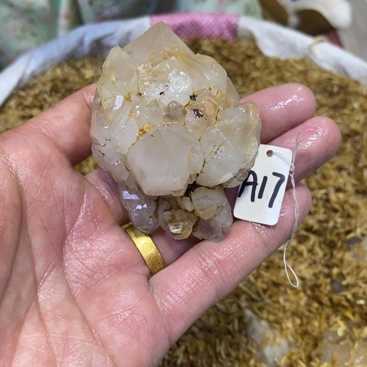 水晶水晶原石摆件未镶嵌