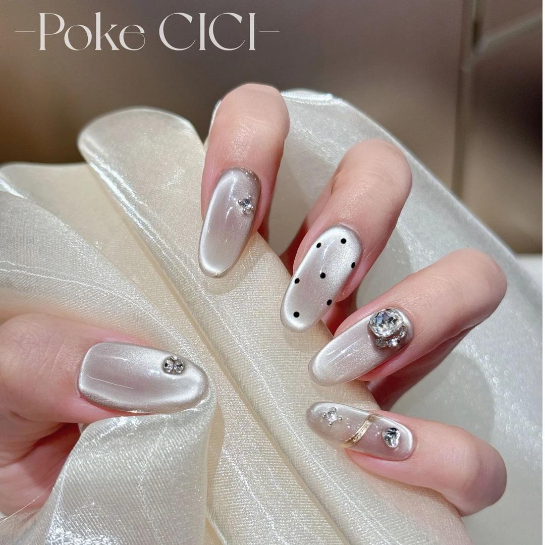 Pokecici【月光辉映】-重工轻奢猫眼贵气波点 纯手工穿戴甲 10片装