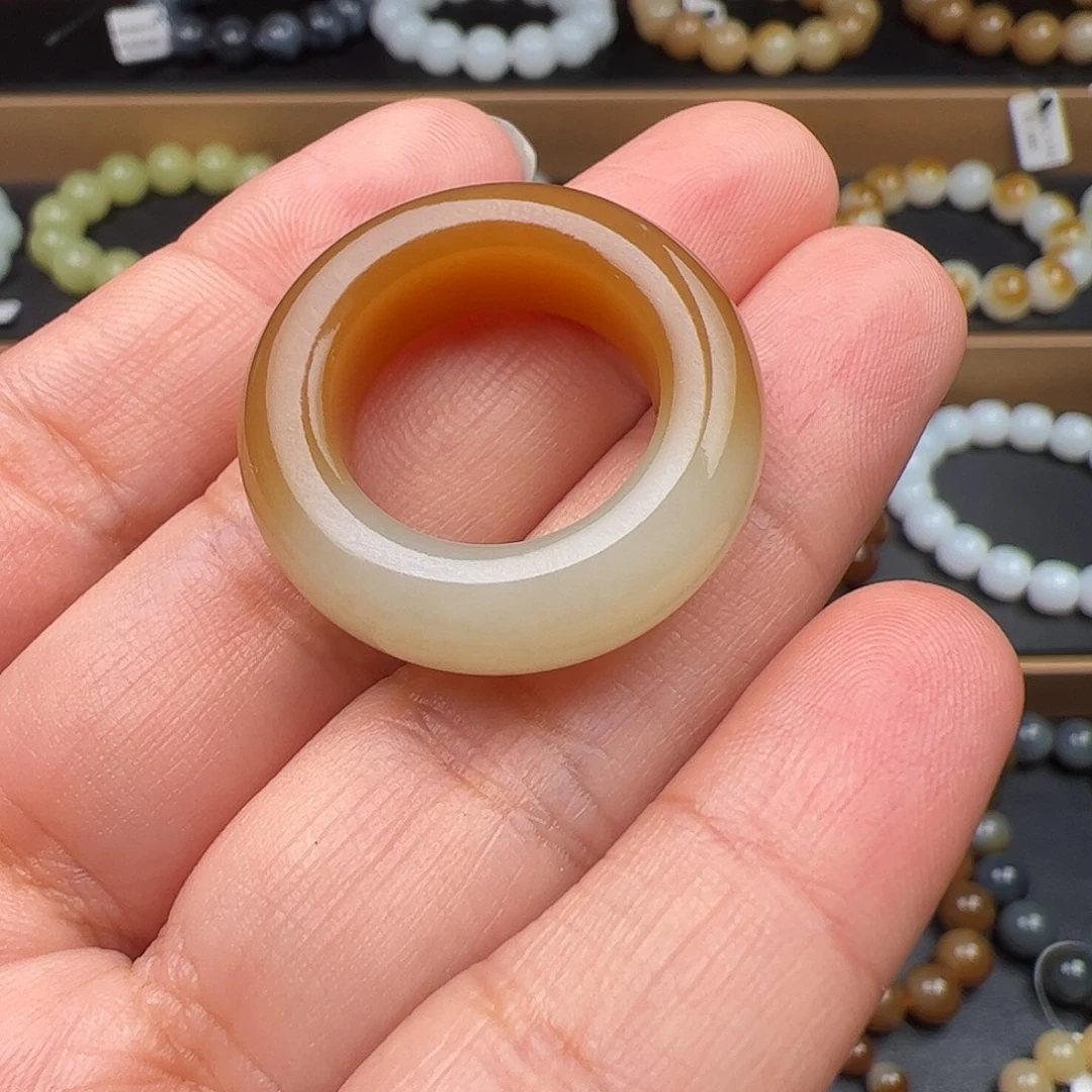 和田玉未镶嵌手链18