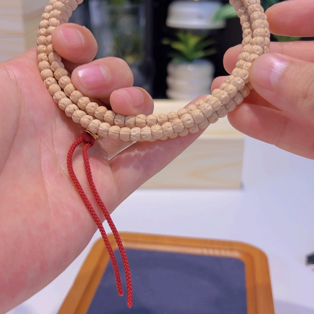 哎***!柏香籽/百香籽吊坠