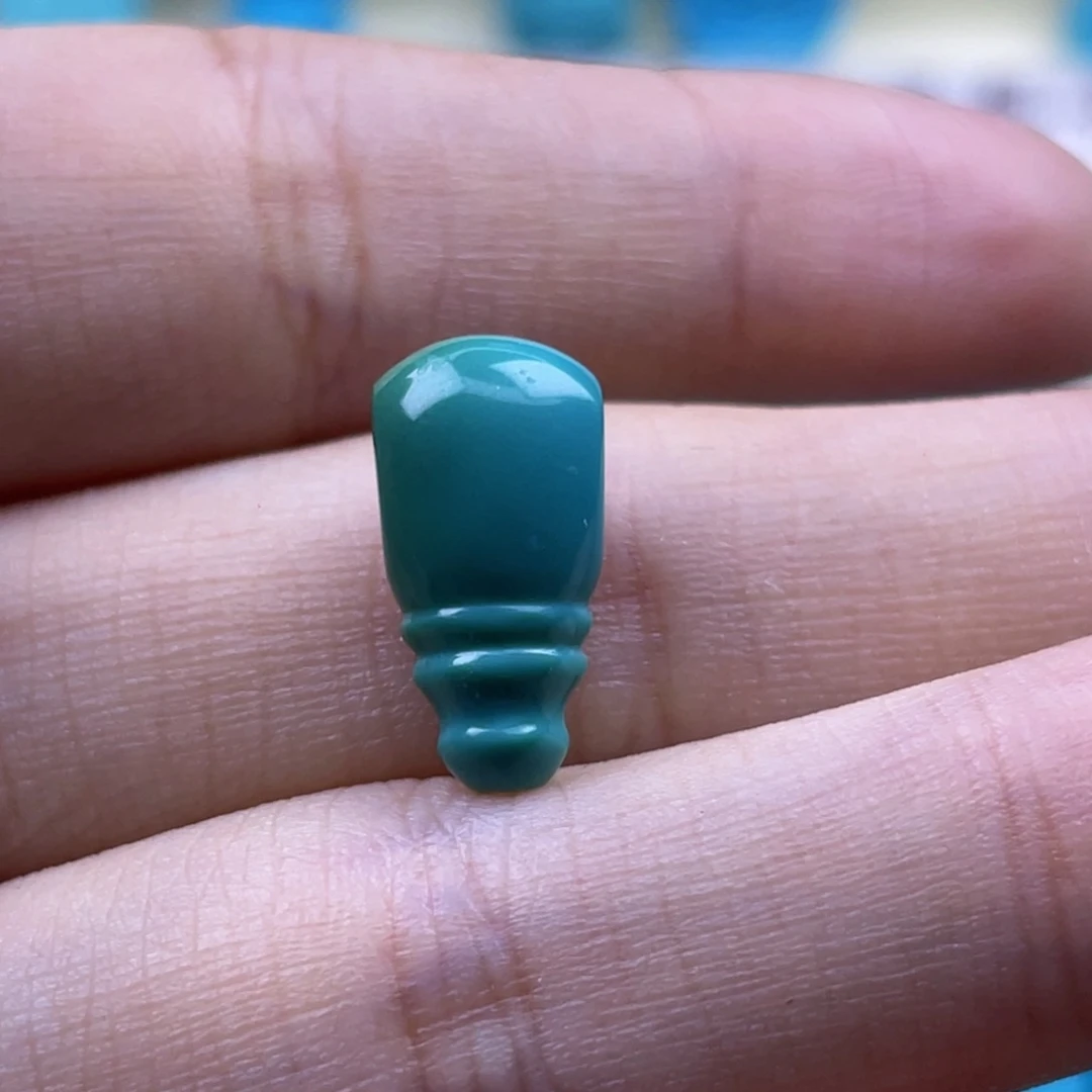绿松石未镶嵌天然原矿绿松石雕件