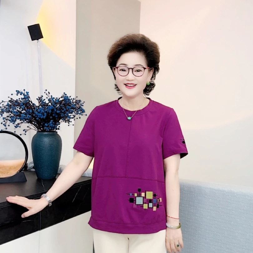 唐姐优选2025夏圆领绣花常规款中老年妈妈装短袖T恤yk098