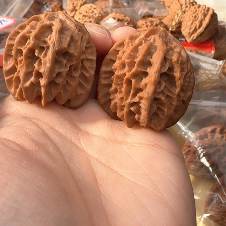 文玩核桃吊坠李*…曹大龙35尖修