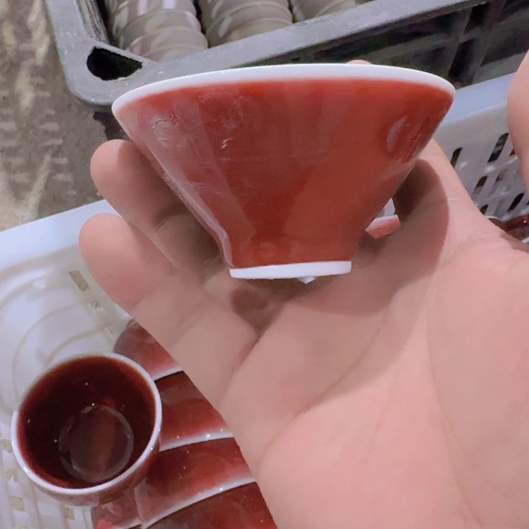 瑕疵茶具，介意勿拍阿**陳