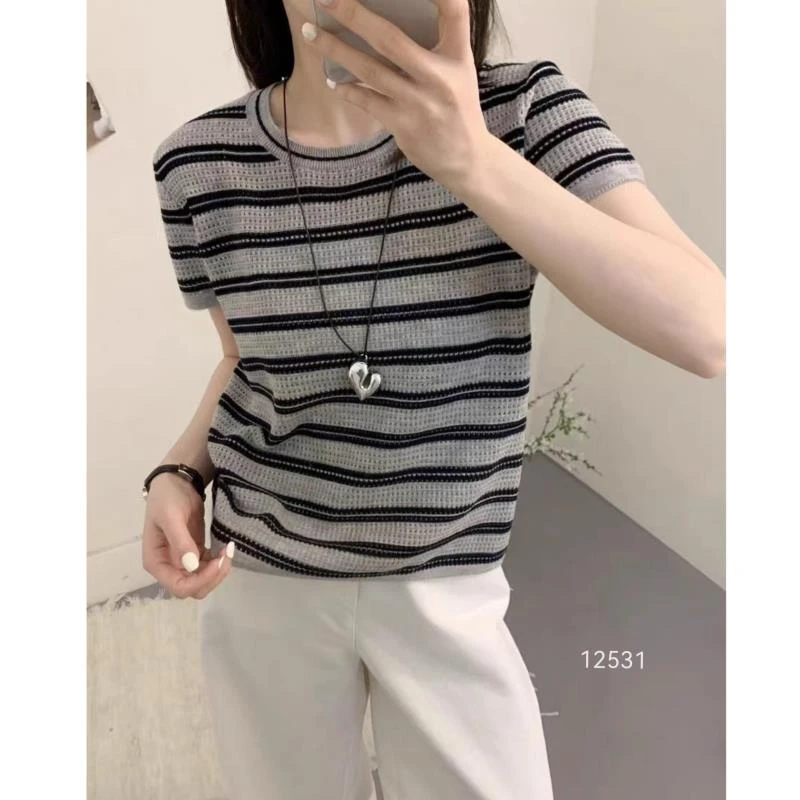 12531（部分无水洗唛，介意慎拍）WANGDAN新款镂空条纹短袖