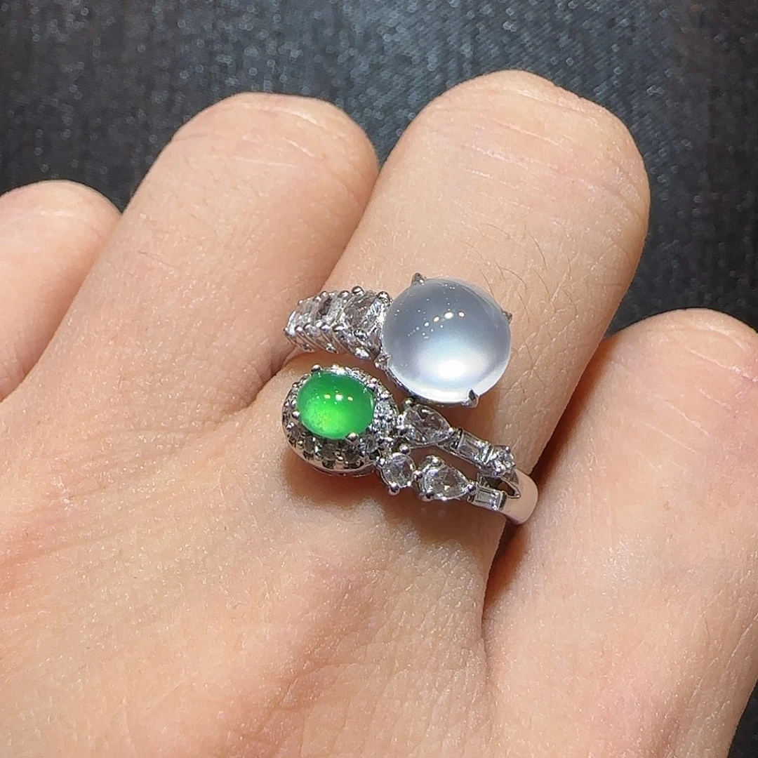 翡翠18K金镶嵌戒指设计款