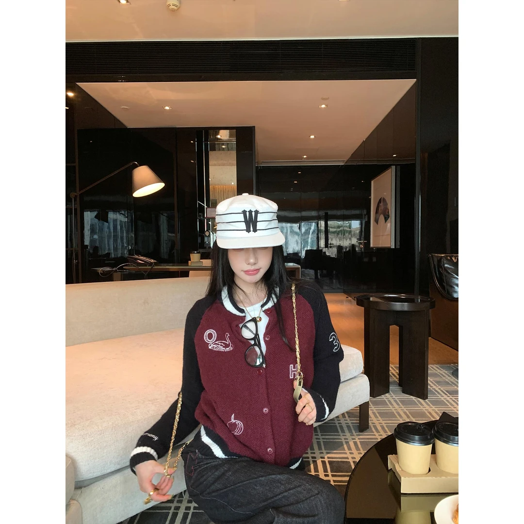 区区欧阳撞色毛衣外套女秋季新款宽松美式复古慵懒风针织开衫上衣