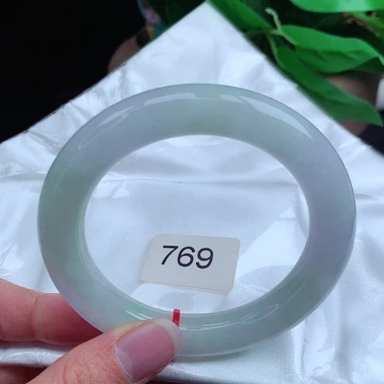 翡翠手镯足银镀金镶嵌       圆条57 冰春彩