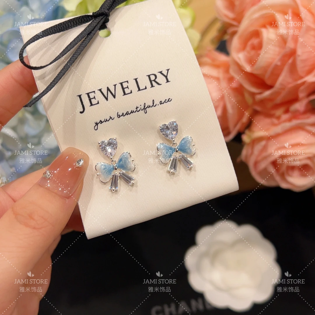 铜合金合成锆石耳饰 【雅米】冰川蓝蝴蝶结耳钉精致百搭小众时尚