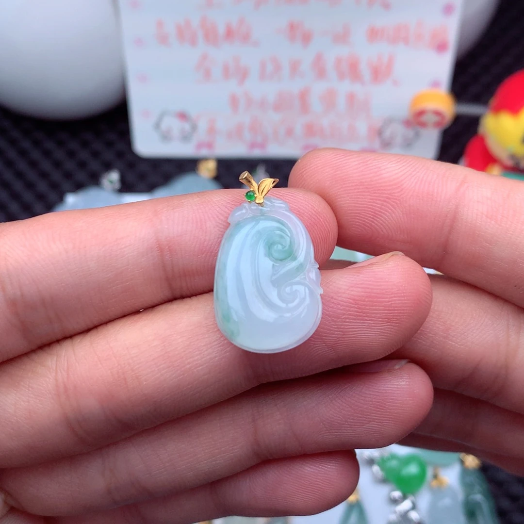 翡翠18K金镶嵌吊坠(不含链)