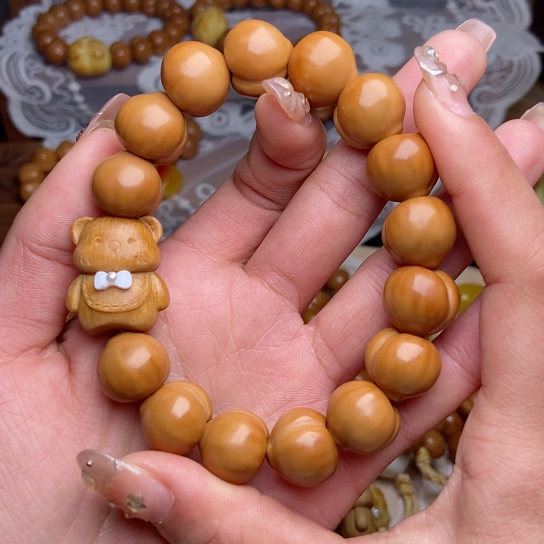 核桃屁桃手串小熊15