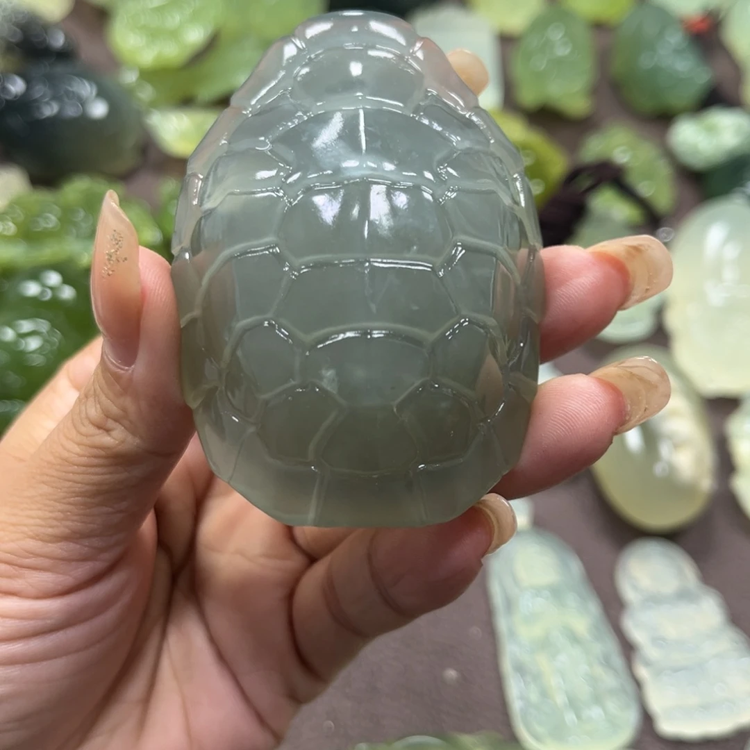 青***士蛇纹石玉未镶嵌手把件手把件