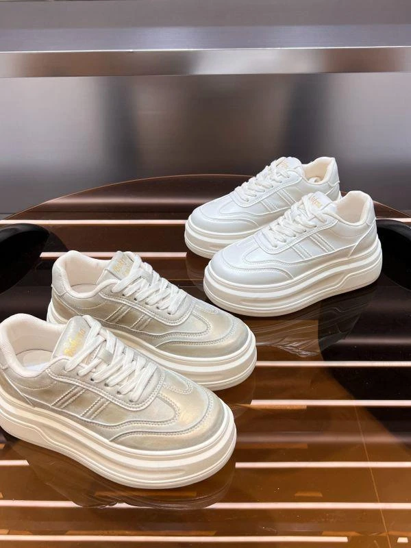 2025新款百搭厚底做旧小白鞋网红时尚爆款休闲鞋NZ