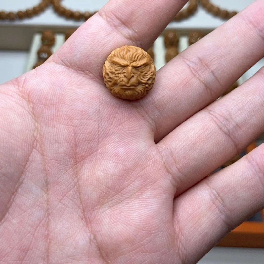 吊坠文玩核桃小**?猴头核桃单颗大圣