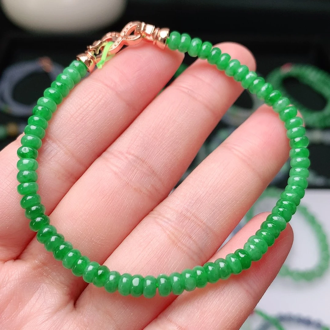 翡翠手链未镶嵌翡翠