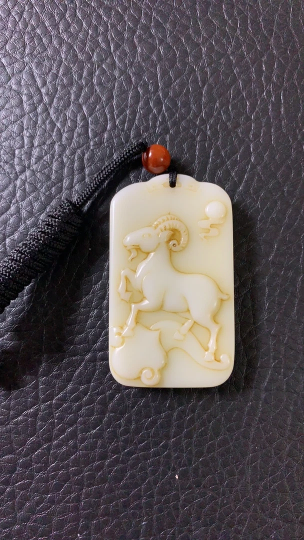 和田玉白玉玉挂件