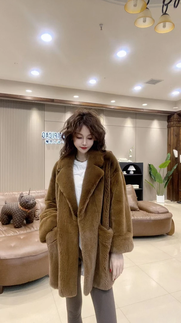 时代大东北24093时尚简约貂皮大衣