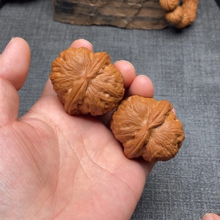 把件文玩核桃元宝43