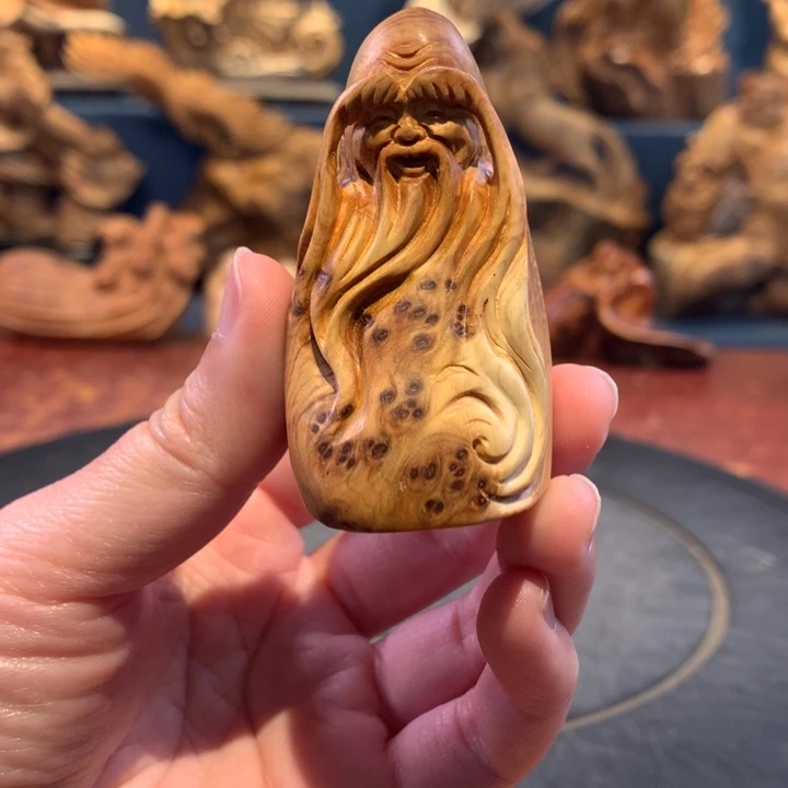 柏木（崖柏）根雕摆件