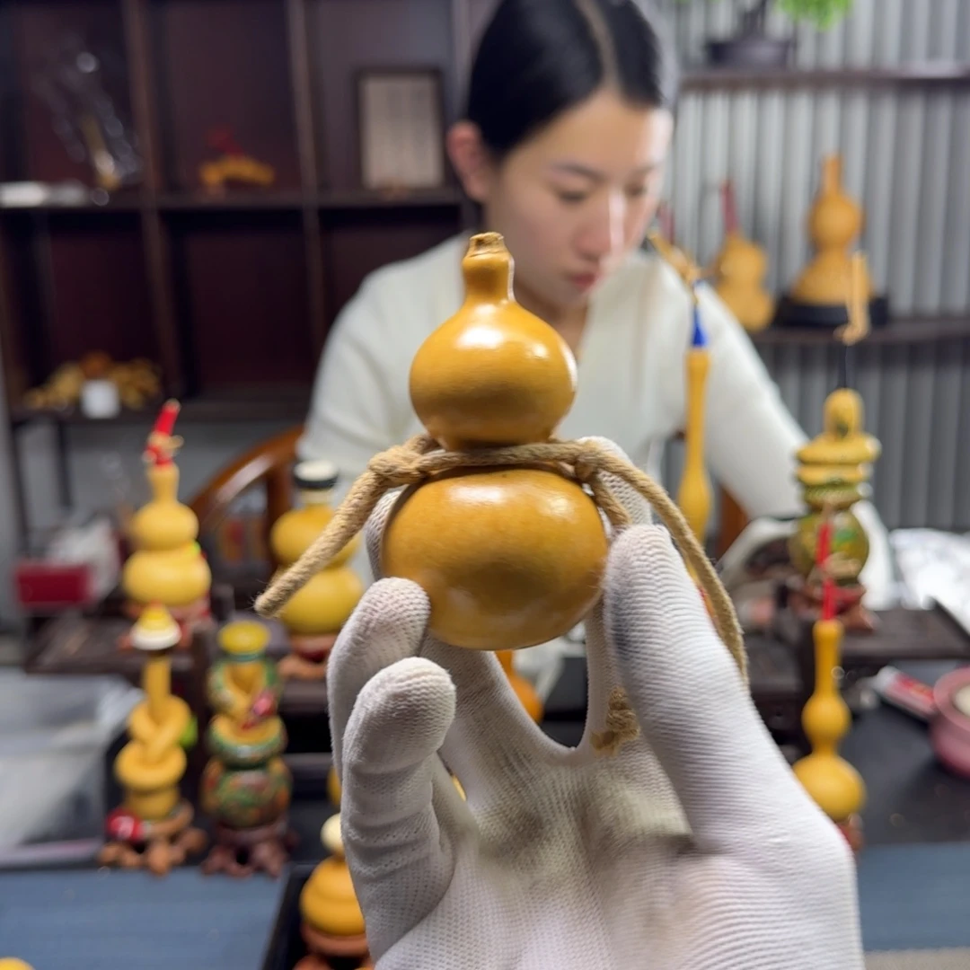 L***J哈哈这才发现自己真的不喜欢这个角色