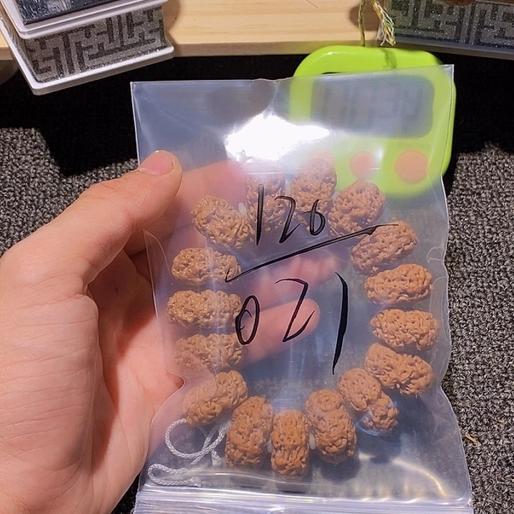 0***1吊坠金刚菩提这样你可以看到他了哈