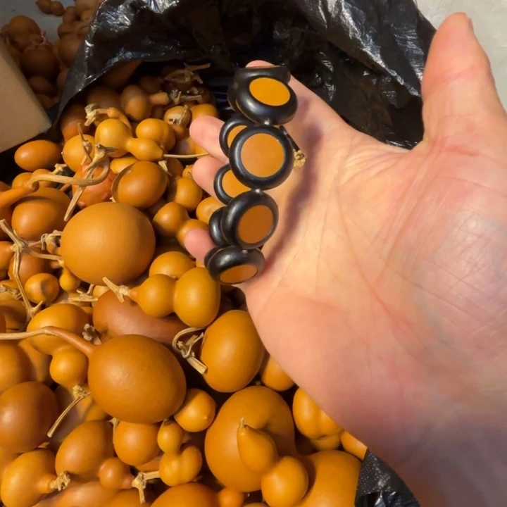 独*不行的一条手串，葫芦一条手串胡